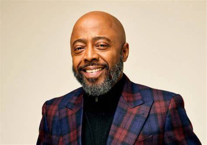 About — Donnell Rawlings