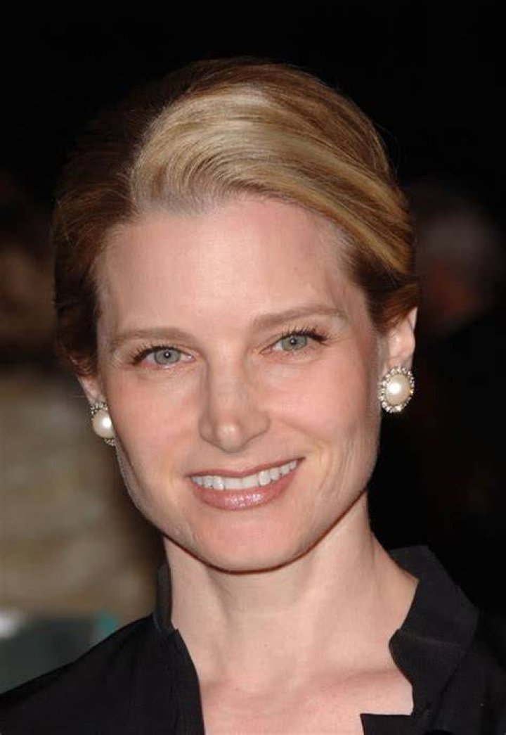 Bridget Fonda fasrbubble