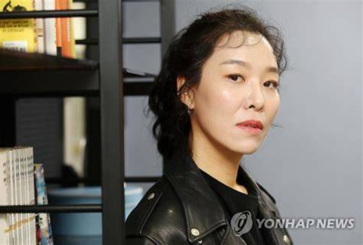 Cha Chunghwa radiates positivity on and off screen