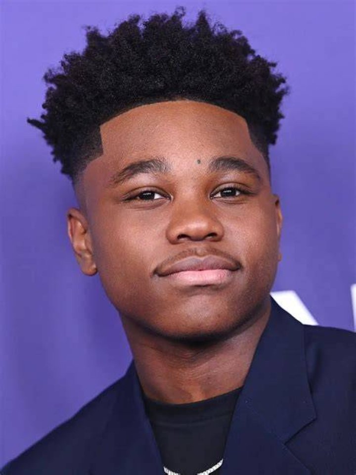 Jalyn Hall&rsquo;s Biography Age, Height, Parents, Net Worth, Girlfriend