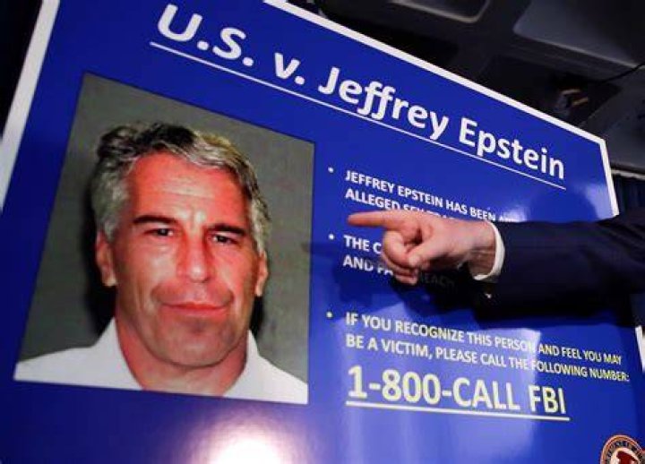 Jeffrey Epstein's girlfriend visited him in prison 10 days before his