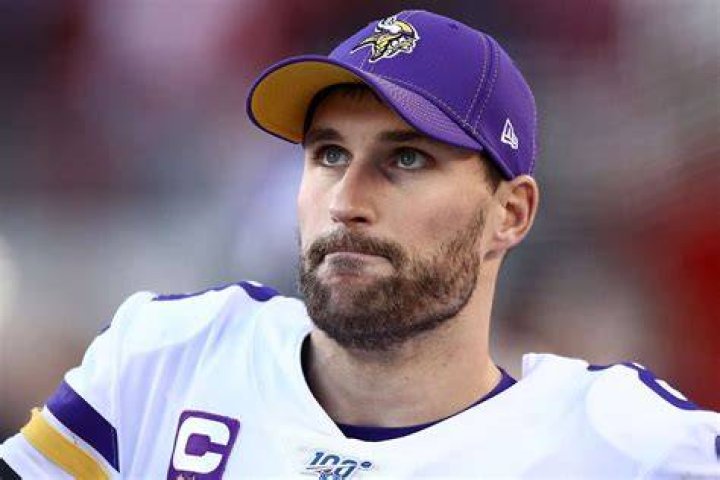 Kirk Cousins talks &lsquo;mermaids&rsquo; on Kyle Brandt&rsquo;s new Spotify podcast