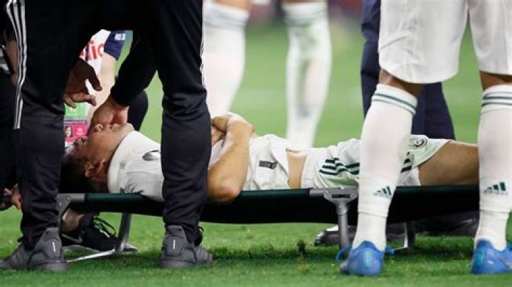Lozano reveals he could have died from eye injury as Mexico star admits